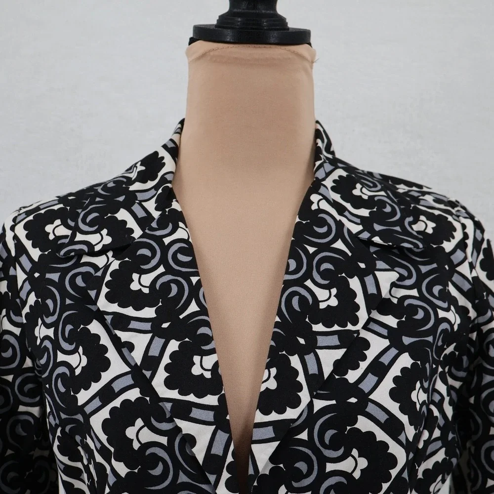 Liza Byrd Tie Front Blazer Womens Size M Office Career Black White Cotton Brunch - Picture 11 of 12